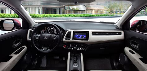That remains the same in the interior section as well. Honda Hrv Interior Pictures - Honda HRV