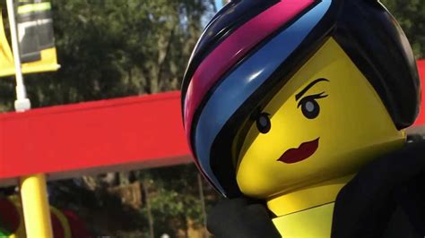 Legoland Florida Emmet And Wyldstyle From The Lego Movie
