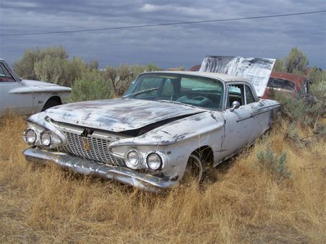 pin by anthony on junked classic vehicles junkyard abandoned cars cars
