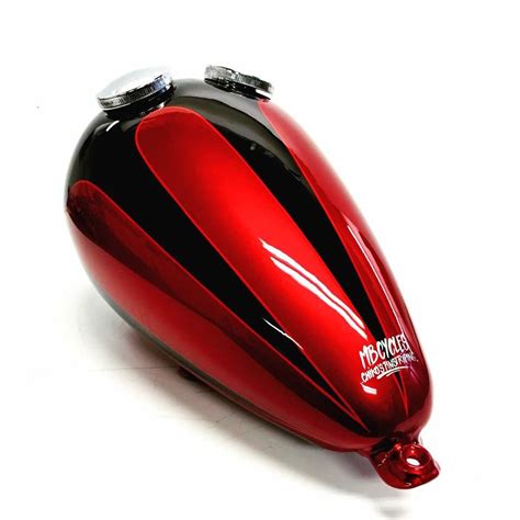 Just a standard gas tank, tail piece, and side covers, needed a little bit of body work, ding in the tank, a couple of rough edges on the tailpiece (you know, the standard kawasaki duckbill tailpiece). "Mustang" style motircycle gas tank | Airbrush scalops ...