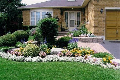Cut back trees and shrubs. ranch landscaping design ideas | curb appeal ideas for ranch style homes with a design of ...
