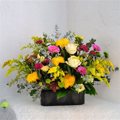 Ver más ideas sobre arreglos florales, flores, arreglos de flores. Como Hacer Centros De Flores Naturales Para Cementerio