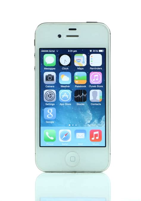 Apple Iphone 4s 32gb 360 Degree View 3d Image View