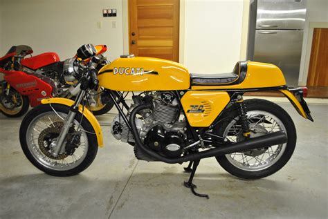 1974 Ducati 750 Sport Bike Urious