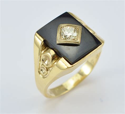 10k Yellow Gold 878 Grams Black Onyx Mens Ring With 045 Carat