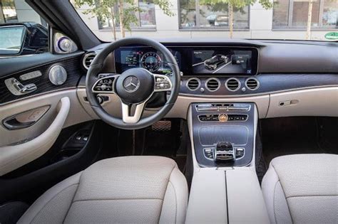 Mercedes e class coupe night drive to jazz music. Mercedes E 300 e 2018 | Mercedes, Mercedes e300, Mercedes ...
