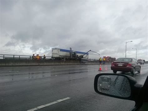 Jackson memorial bridge on interstate 205 into the columbia river sunday evening. I-205 accident causes lingering traffic woes | The Columbian