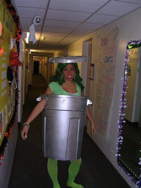 Oscar The Grouch Always Makes For The Perfect Last Minute Costume Adult
