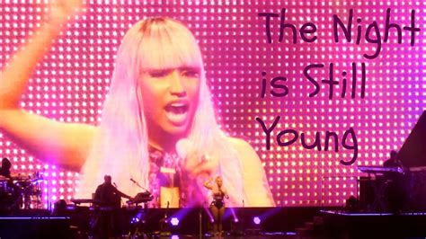 Nicki Minaj Live Thenightisstillyoung Ziggo Dome Amsterdam Nl 19 03