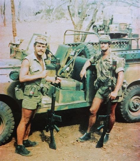 Rhodesian Bush War Fallschirmjäger Kriegerin Afrikaner