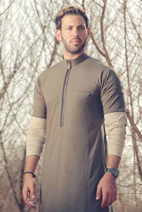Lomar Thobe Redefined With Images Indian Men Fashion Mens Kurta