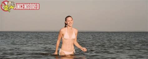 Kerry Bishé nude pics page