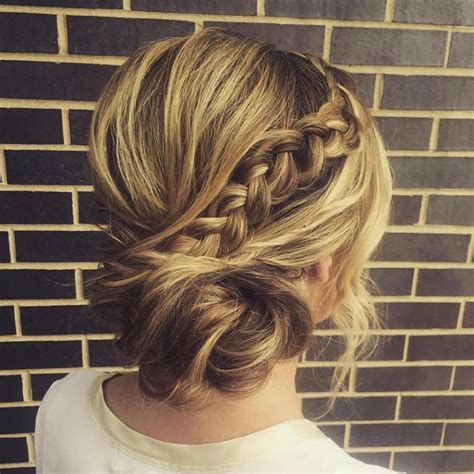 Side Updos That Are In Trend 40 Best Bun Hairstyles For 2019 Fishtail