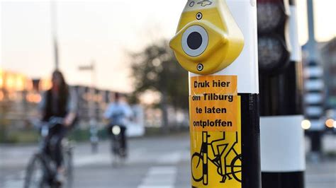 Nac is more commonly known to support lung concerns, things like phlegm, mucous and airway issues. Plakkerige NAC-stunt op oversteekplaatsen: 'Laat Tilburg ...