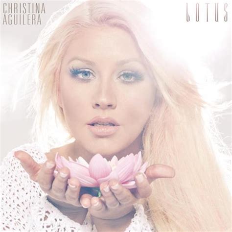Christina Aguilera Divulga Capa Da Versão Deluxe Do Lotus Seu Novo