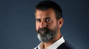 1997 yılında kendi ismini verdiği hüseyin turan isimli solo albüm ile müzik piyasasındaki yerini alan hüseyin turan daha sonra aklıma düştü gözlerin, turna sesi, hoş geldin, kilit, adı karanfil. Hüseyin Turan biletleri.