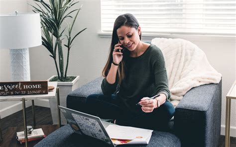 Top Reasons To Let Your Employees Work Remotely Moderright