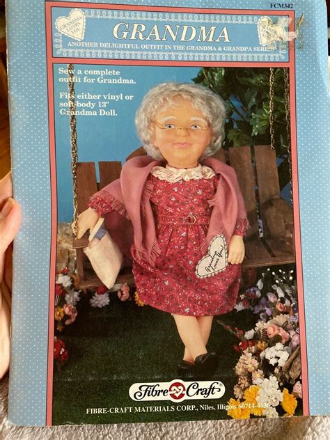 grandma-13-doll-outfit-fibre-craft-sewing-pattern-leaflet-fcm342-htf