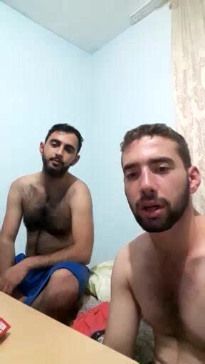 Árabes e outros two hairy turkish straight…