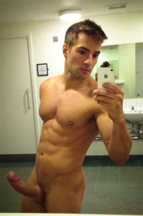 Public Naked Guy Selfie Ehotpics