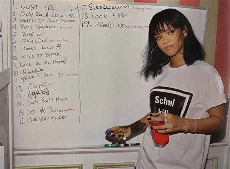 Rihanna Facts On Twitter Rihanna Facts Rihanna Riri Rihanna