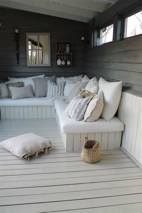Find exterior house wall decorations. 70+ Summer House Decor Ideas in 2020 | Home, Cottage style ...