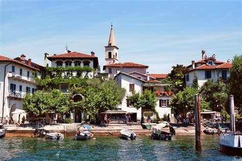 Online tool helps you easily embed any image hosted on google photos into your website, email embed google photos. isola dei pescatori - Google-Suche | Italien, Piemont, Italia