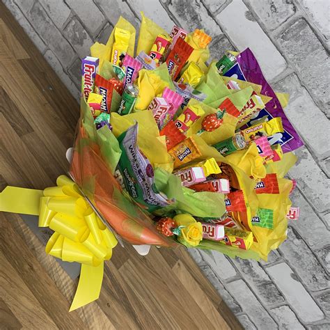 Fruit and flowers anniversary gift ideas for him. Fruit themed sweet bouquet | 4th wedding anniversary gifts ...