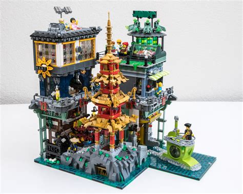 Die Lego Ninjago City Wächst Weiter An Pagoda Park Zusammengebaut