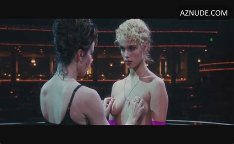 Elizabeth Berkley Breasts Scene In Showgirls Aznude
