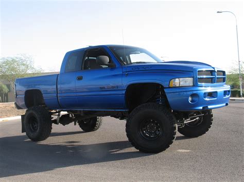 Lifted trucks for sale are the trucks which are having extensive and exclusive varieties of trucking models. RoLLiN_HiGH 2000 Dodge Ram 1500 Regular Cab Specs, Photos ...