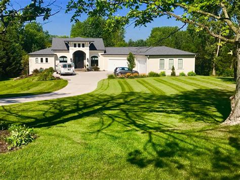 Lawn Care Services In Grand Rapids Lawn Doctor Of Grand Rapids