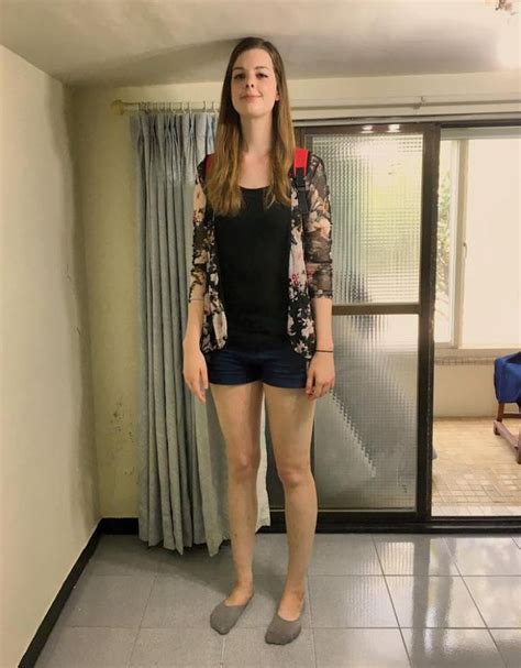 6ft5 196cm tall women fashion tall girl tall women