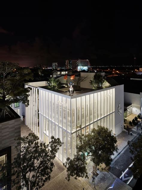 Hermès Opens A Striking New Shop In Miamis Design District Miami