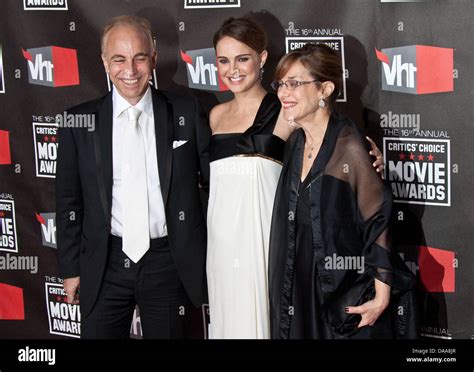 Actress Natalie Portman Parents Avner Hi Res Stock Photography And
