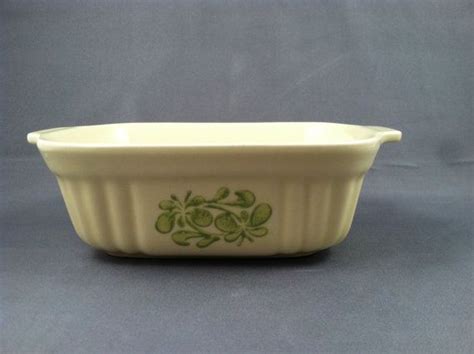 + une cuisson tout en efficacité. Pfaltzgraff stoneware mini casserole by DotnBettys on Etsy ...