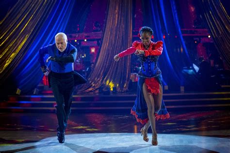 Strictly come dancing returned for its eighteenth series with a launch show on 17 october 2020 on bbc one, with the live shows starting on 24 october. Strictly Come Dancing: Bill Bailey and Oti Mabuse crowned ...
