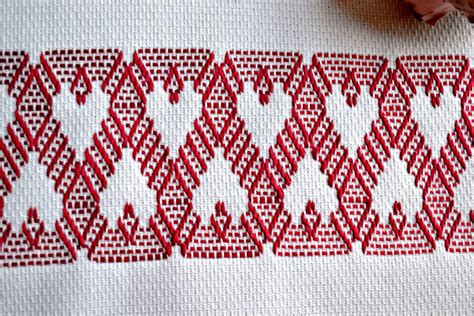 Country Hearts Hand Embroidery Huck Towel Swedish Weaving Patterns