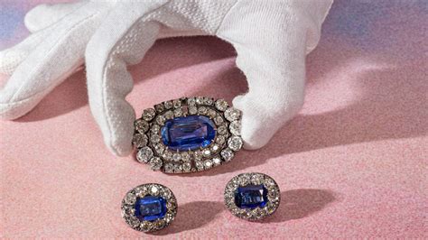 Jewels Smuggled From Russia During 1917 Revolution Hit Auction Block