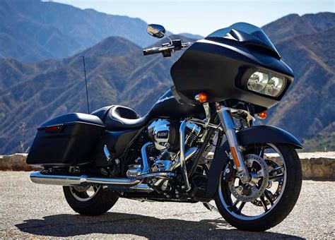 2015 Harley Davidson Road Glide First Ride Review
