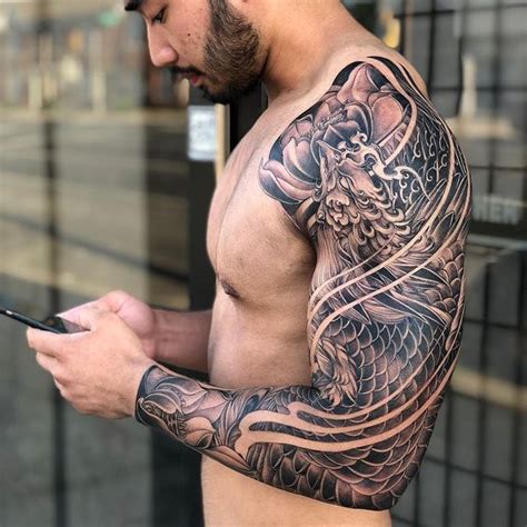 pin em tatuagens masculinas