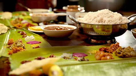 Explore The Authentic Taste Of Kerala Sadya Kerala Food Kerala Tourism