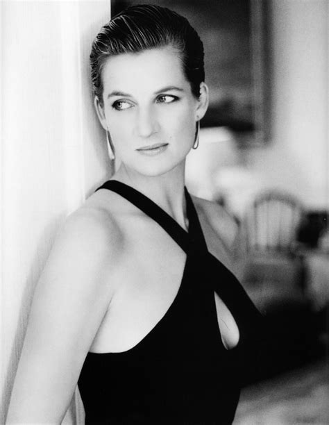 Diana, princess of wales (born diana frances spencer; New Princess Diana Exhibition Celebrates Her Life And Style