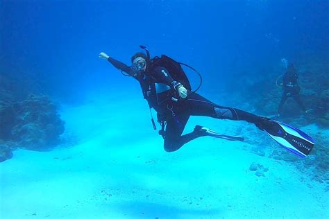 Scuba Diving Classes — Awol Adventure Sports