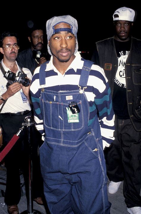 Why Tupac Is An Eternal Style Icon 90s Hip Hop Fashion 90s Men Tupac