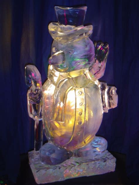 Ice Sculptures An Ice Snowman For Christmas 3d Christmas Tree Ice