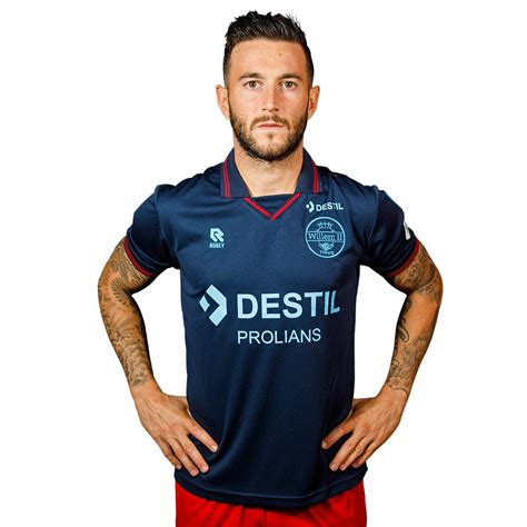 Découvrez les dernières informations sur de graafschap sub 21, joueurs composant son équipe, résultats en direct, table, statistiques, transfers, photos et bien plus encore sur besoccer. Willem 2 Shirt 2021 - Willem Ii 20 21 Home Away Third Kits ...