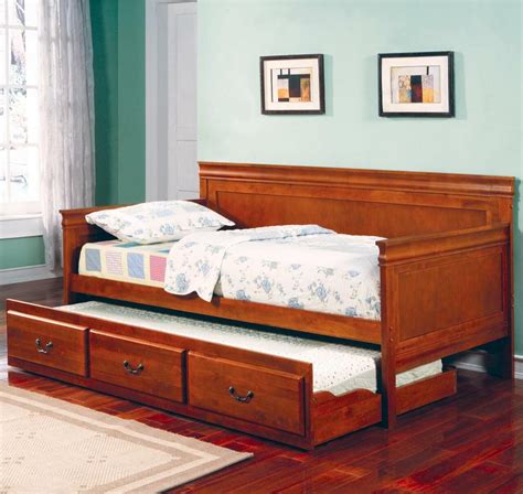 Solid Wood Daybed With Trundle Foter