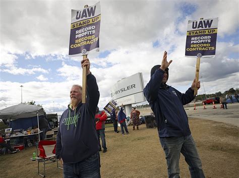 Uaw Expands Strike To Ford Plant Northwest Arkansas Democrat Gazette