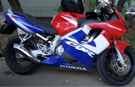The series which started out with the 'hurricane' in 1989 the 'hurricane' moniker was dropped and they began being known as f1, f2, f3, f4. Stolen Honda CBR 600 F4i